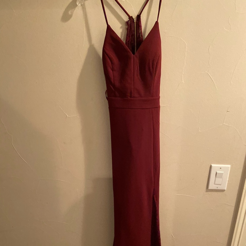 maroon dress
